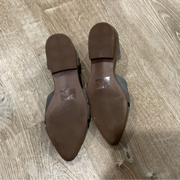 Women’s gray Maurices flats size 9 - Picture 4 of 4